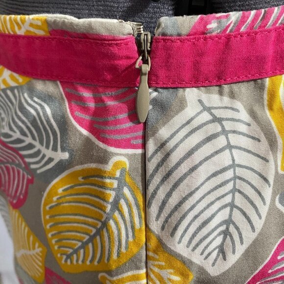 Boden Pink Gray Yellow Leaf Print Skirt - Picture 4 of 11